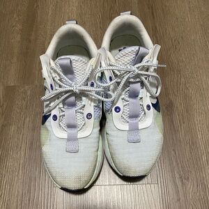 Nike Air Max 2021 Barely Green W, size 8.5